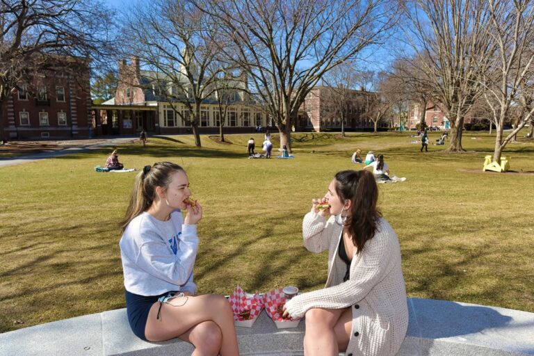 Wheaton Students Share Opinions on the First Break Day of the Spring Semester